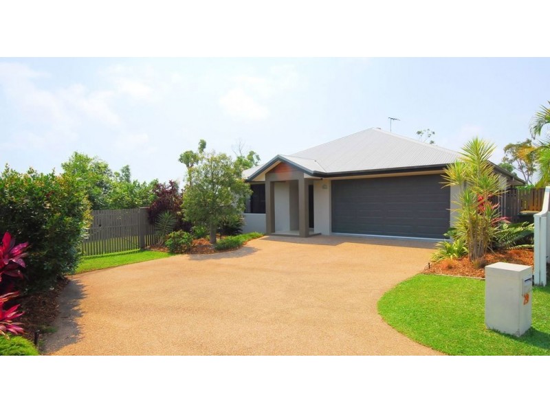 29 Dungurra Place, Bushland Beach QLD 4818