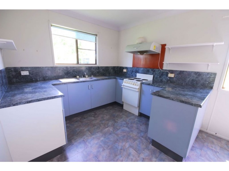 167 Mount Low Parkway, Mount Low QLD 4818