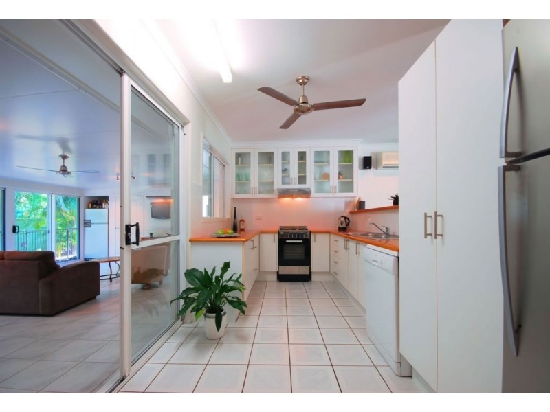 7 Ebony Court, Bushland Beach QLD 4818