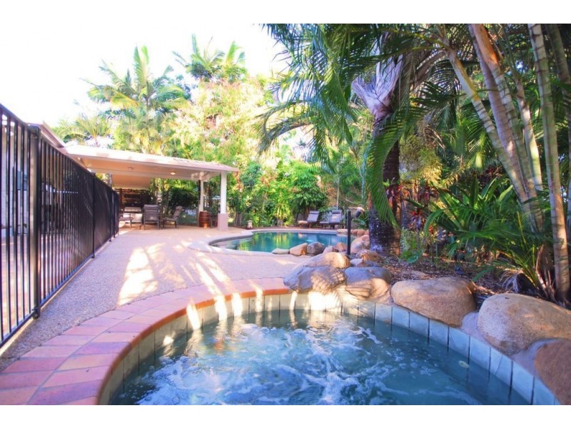 7 Ebony Court, Bushland Beach QLD 4818