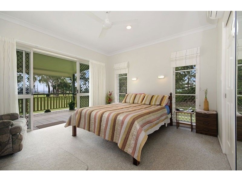 4 Wild Dunes Court, Balgal Beach QLD 4816