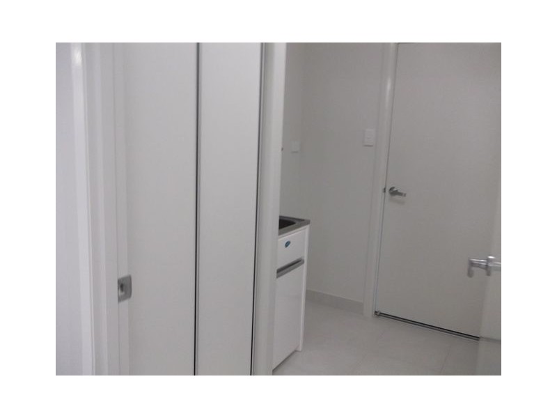 13 Glendower Street, Bushland Beach QLD 4818