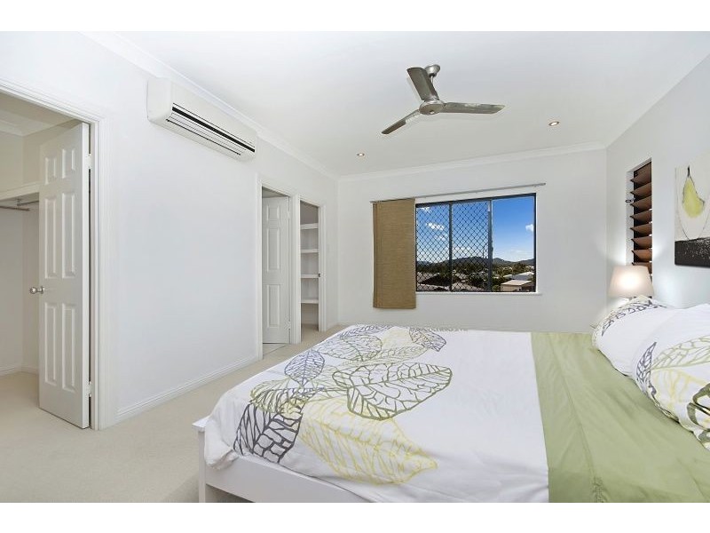 22 Shutehaven Circuit, Bushland Beach QLD 4818