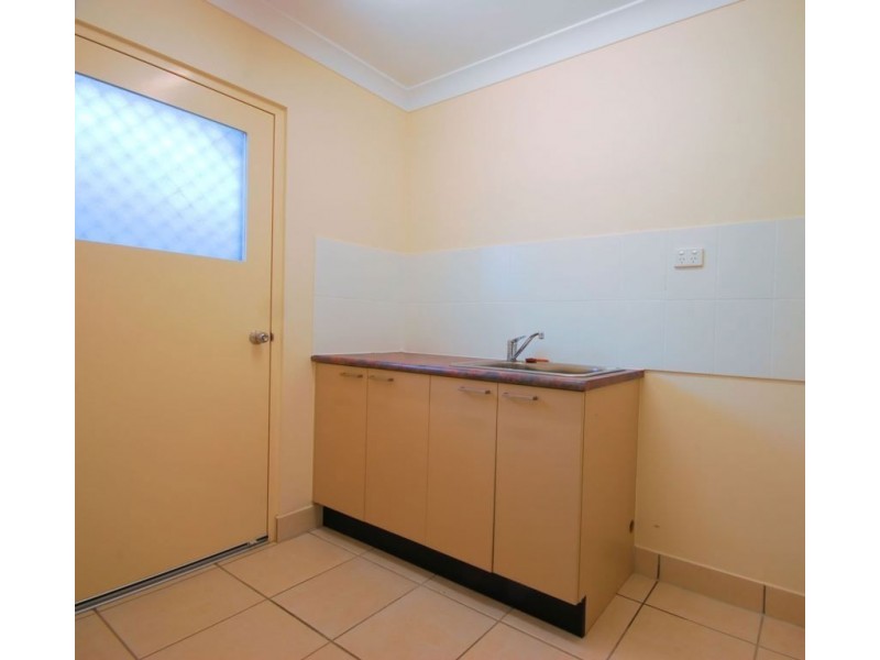 7 Genesta Court, Bushland Beach QLD 4818