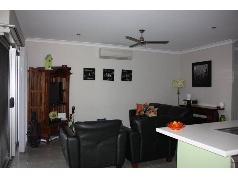 5 Deedes Crescent, Bushland Beach QLD 4818