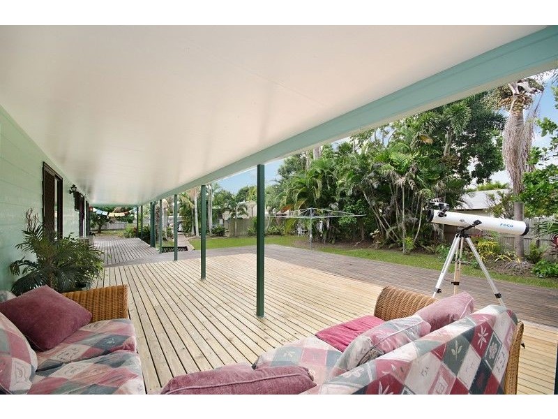 7-8 Fitzpatrick Court, Balgal Beach QLD 4816