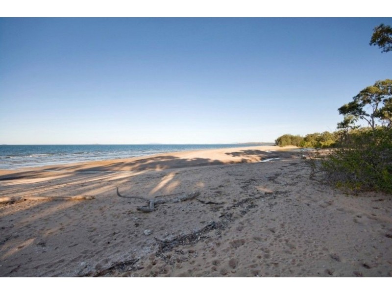 7-8 Fitzpatrick Court, Balgal Beach QLD 4816