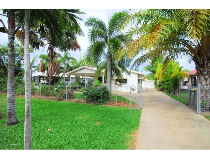 18 Augusta Drive, Balgal Beach QLD 4816