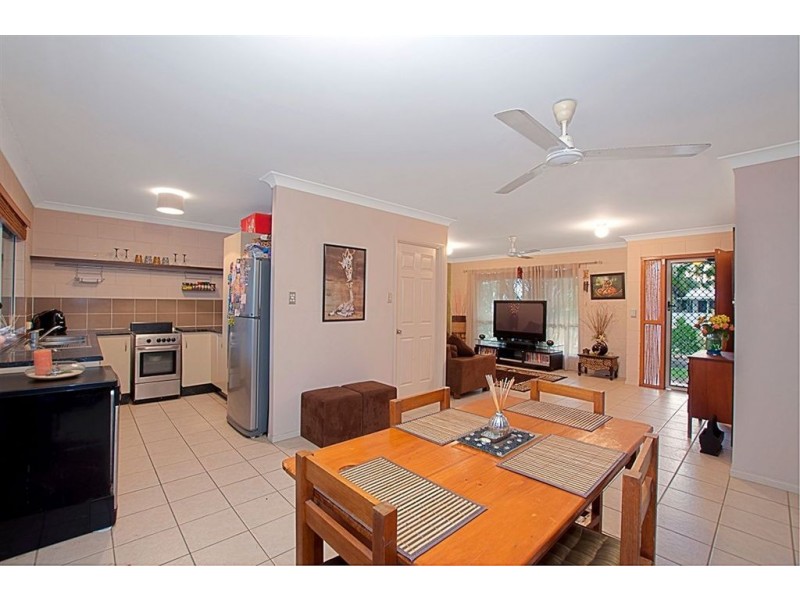 15 Spruce Street, Kirwan QLD 4817