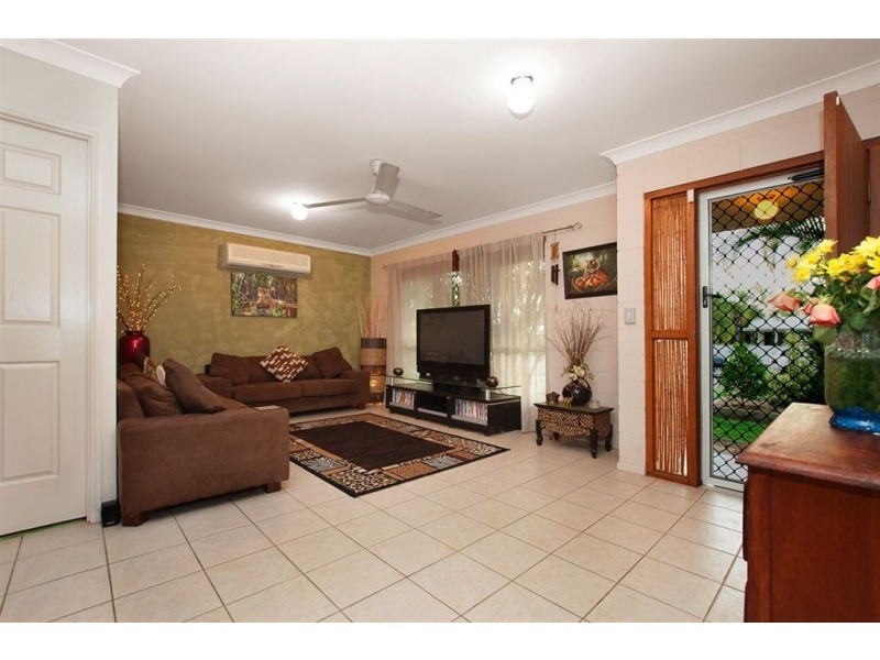 15 Spruce Street, Kirwan QLD 4817