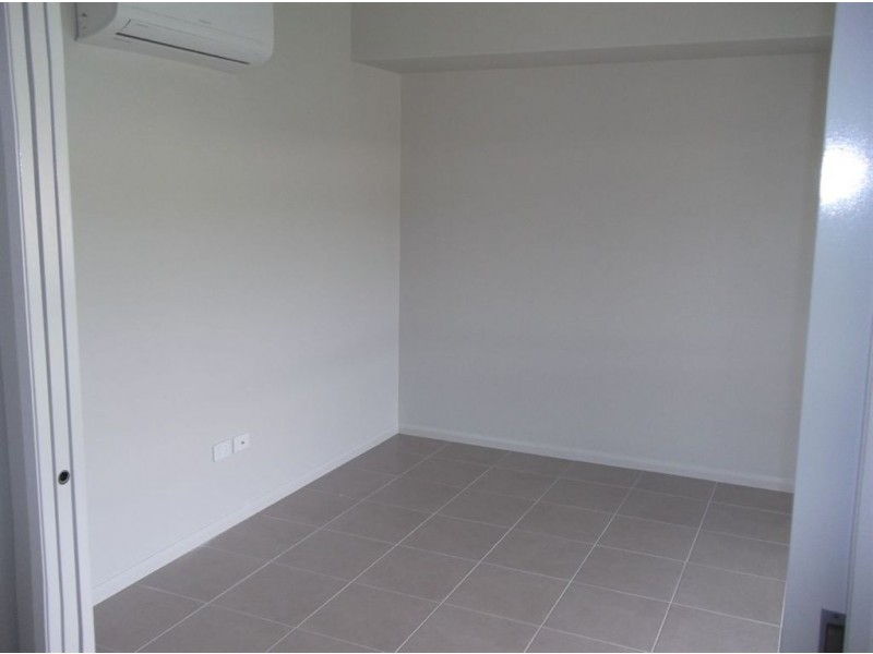 11 Glendower Street, Bushland Beach QLD 4818