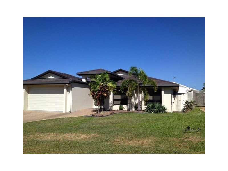 162 Goicoechea Drive, Bushland Beach QLD 4818