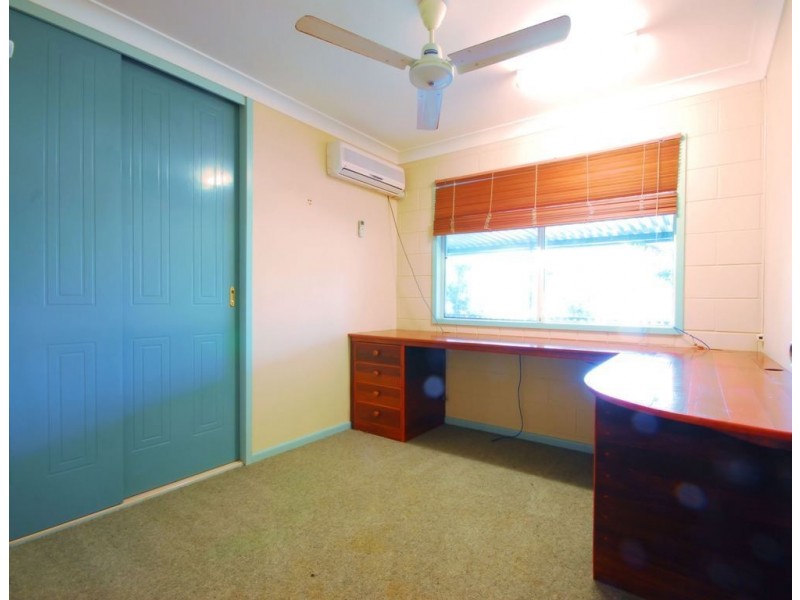 24 Cali Court, Mount Low QLD 4818