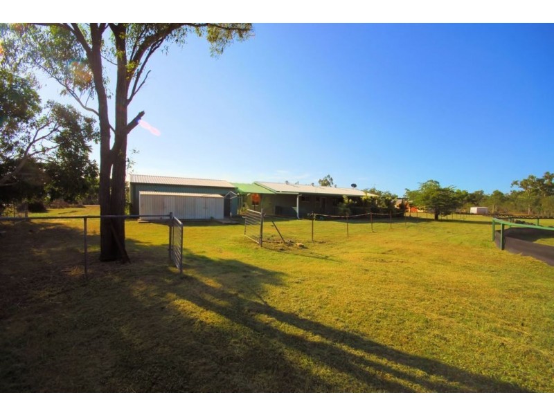 24 Cali Court, Mount Low QLD 4818