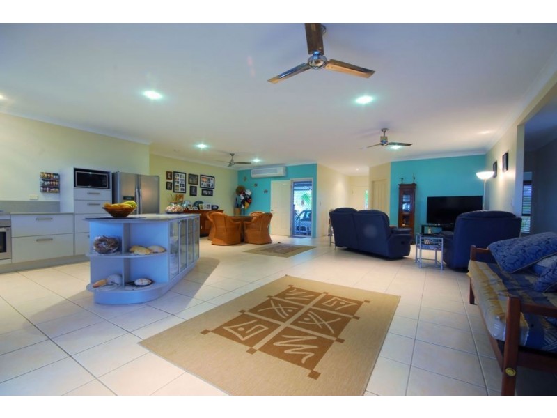 59 Augusta Drive, Balgal Beach QLD 4816
