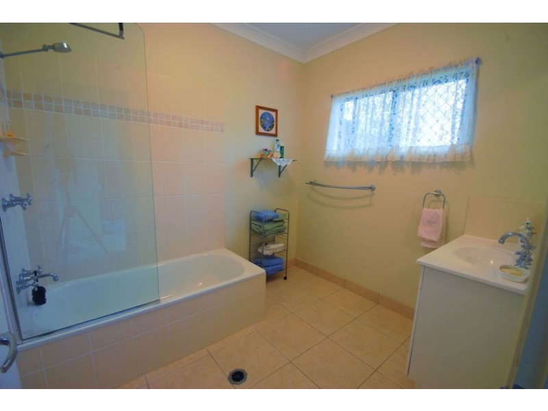 59 Augusta Drive, Balgal Beach QLD 4816