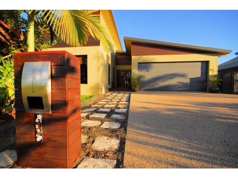 3 Eshelby Street, Bushland Beach QLD 4818