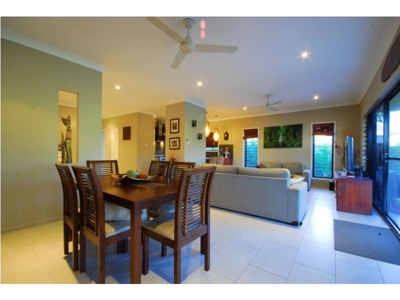 3 Eshelby Street, Bushland Beach QLD 4818