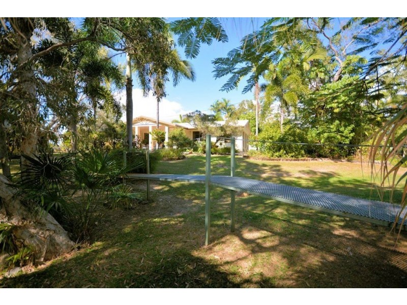 14 Armidale Avenue, Balgal Beach QLD 4816