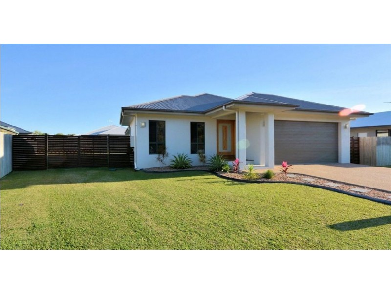 20 Currawinya Court, Bushland Beach QLD 4818