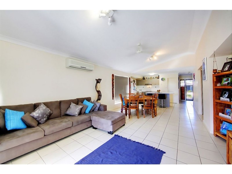 4 Eton Court, Burdell QLD 4818