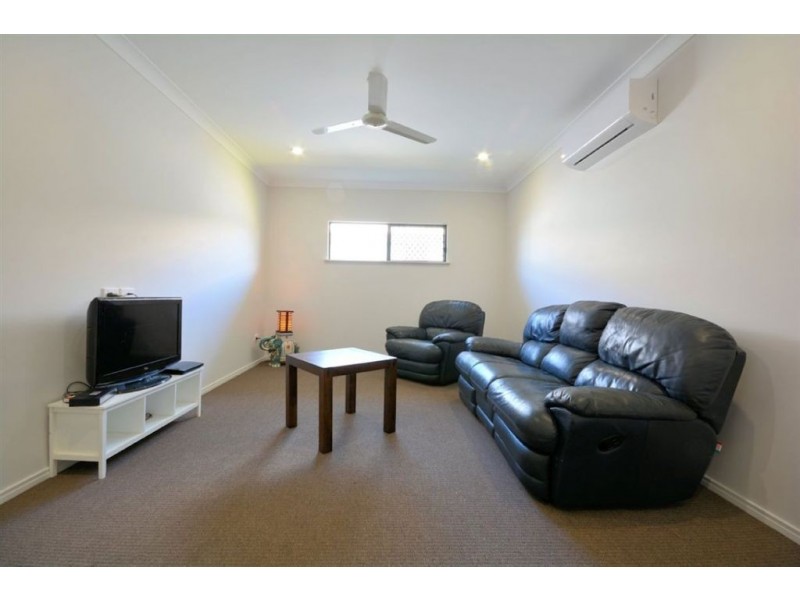 64 Shutehaven Circuit, Bushland Beach QLD 4818