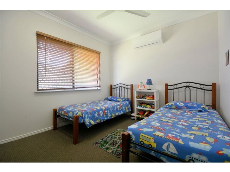 64 Shutehaven Circuit, Bushland Beach QLD 4818