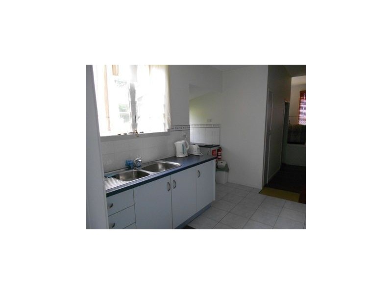 41 The Esplanade, Balgal Beach QLD 4816