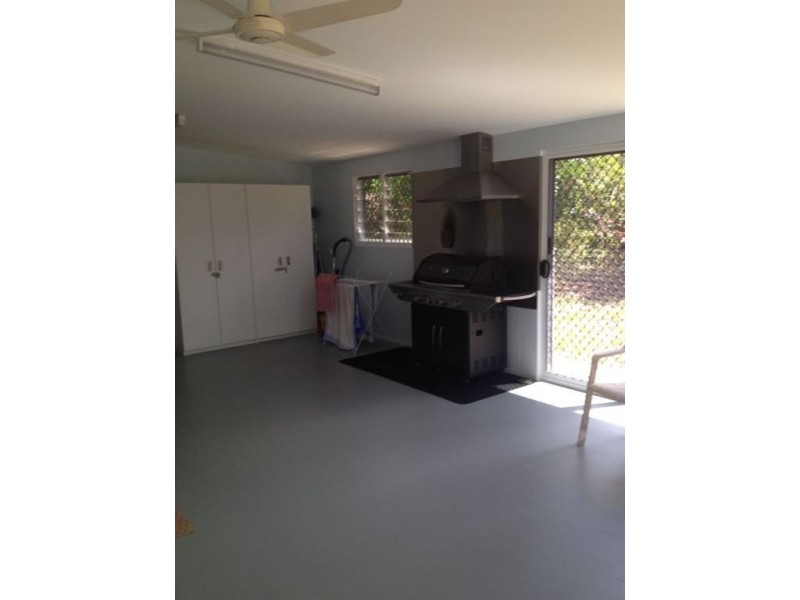 41 The Esplanade, Balgal Beach QLD 4816