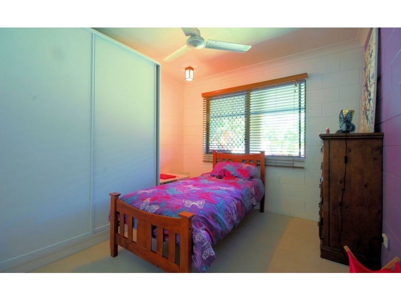 10 Armidale Avenue, Balgal Beach QLD 4816