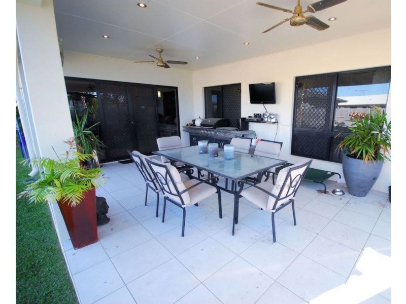 12 Summerland Drive, Deeragun QLD 4818