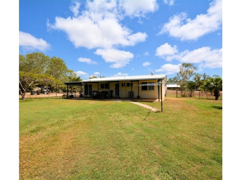 12 Cali Court, Mount Low QLD 4818