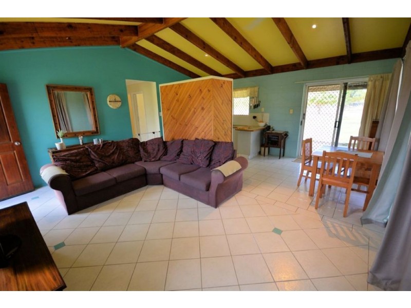 12 Cali Court, Mount Low QLD 4818