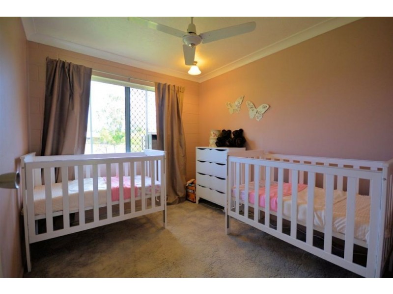 12 Cali Court, Mount Low QLD 4818