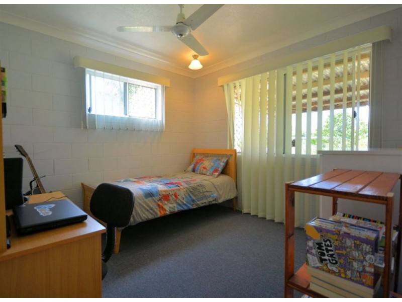 12 Cali Court, Mount Low QLD 4818