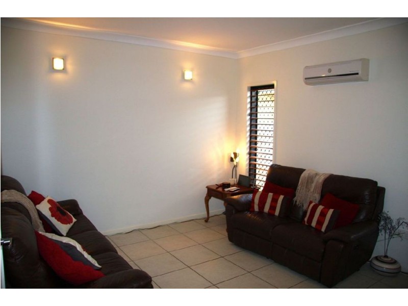 9 Petrie Way, Idalia QLD 4811