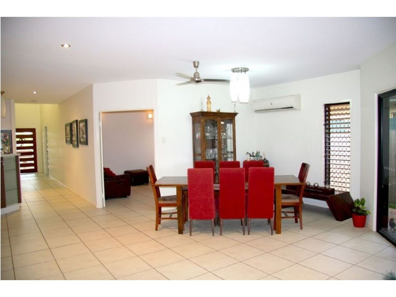 9 Petrie Way, Idalia QLD 4811