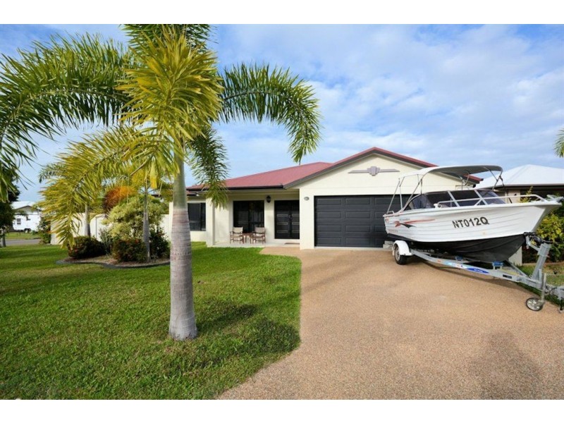 23 Dungurra Place, Bushland Beach QLD 4818