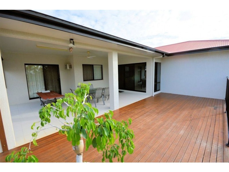 23 Dungurra Place, Bushland Beach QLD 4818