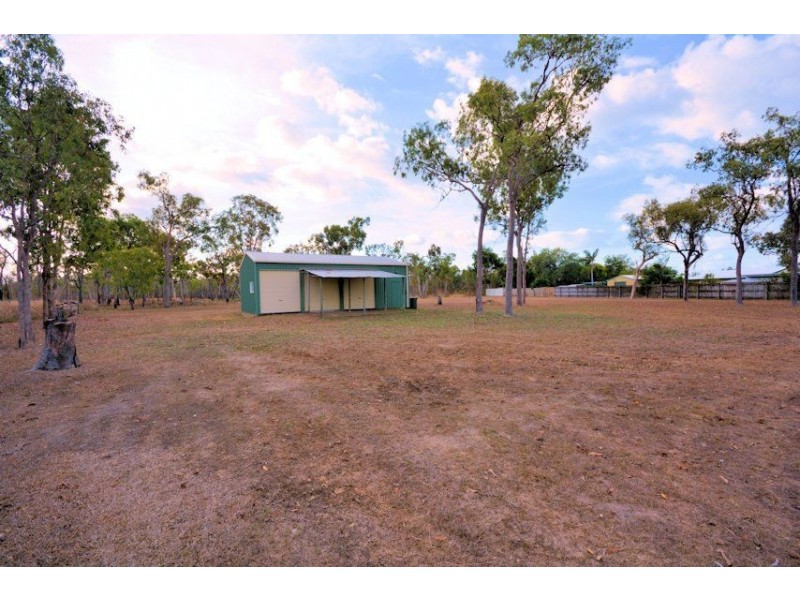 19 Armidale Avenue, Balgal Beach QLD 4816