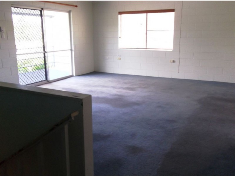 25 The Esplanade, Toolakea QLD 4818