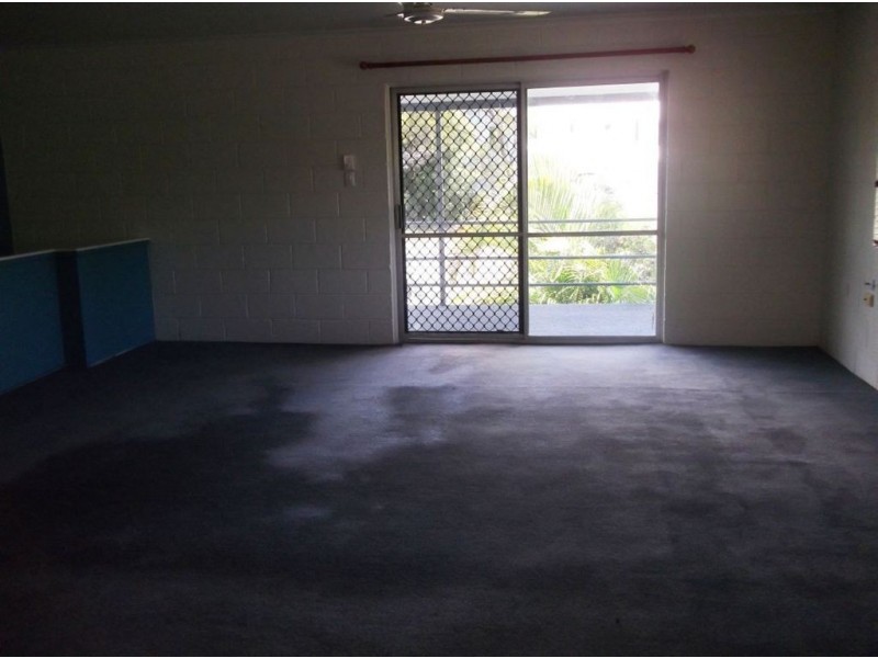 25 The Esplanade, Toolakea QLD 4818