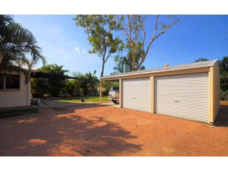 8 Fanning Court, Balgal Beach QLD 4816
