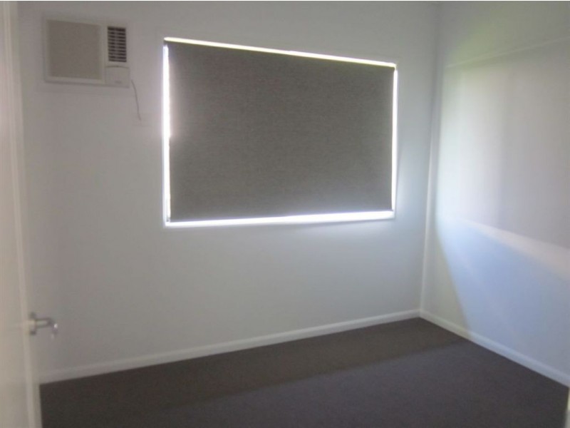 15 Channel Street, Bushland Beach QLD 4818