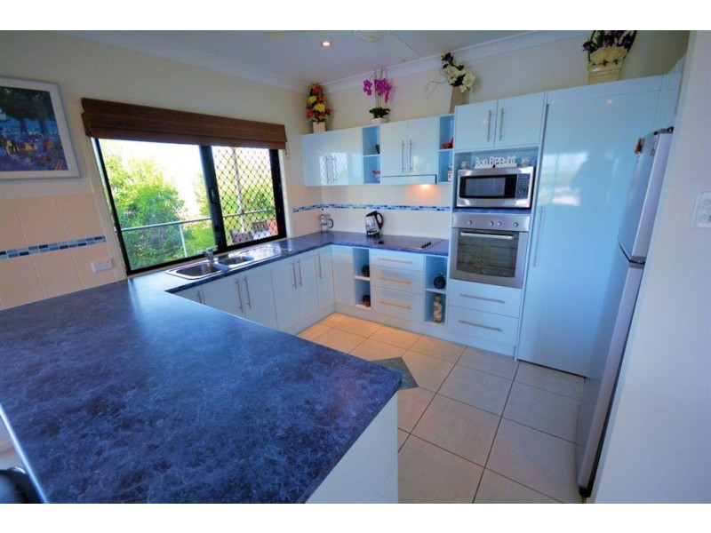 24 Britomart Street, Bushland Beach QLD 4818