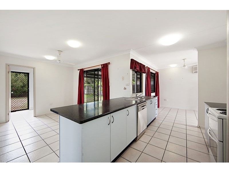 12 Pasadena Place, Kirwan QLD 4817