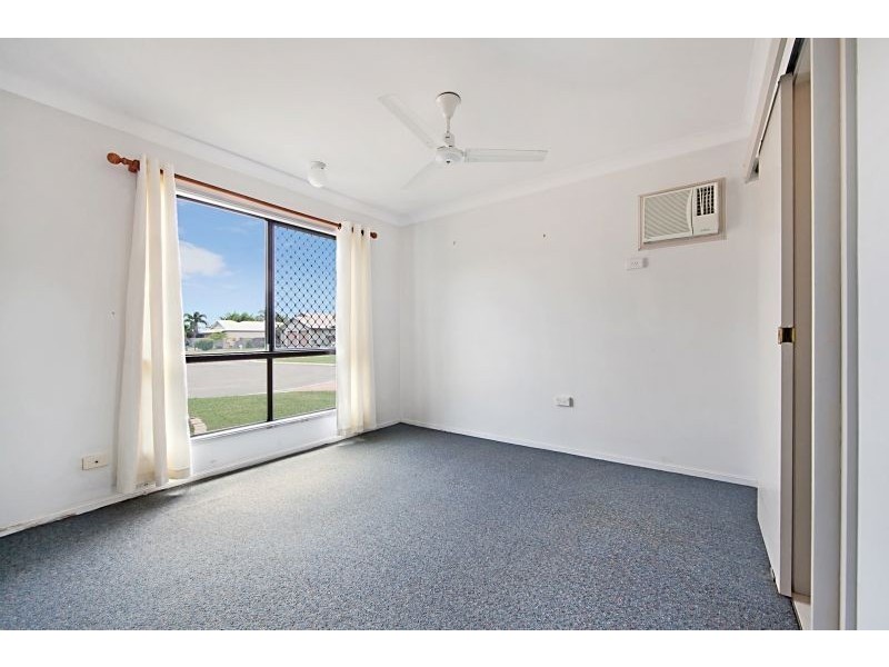 12 Pasadena Place, Kirwan QLD 4817