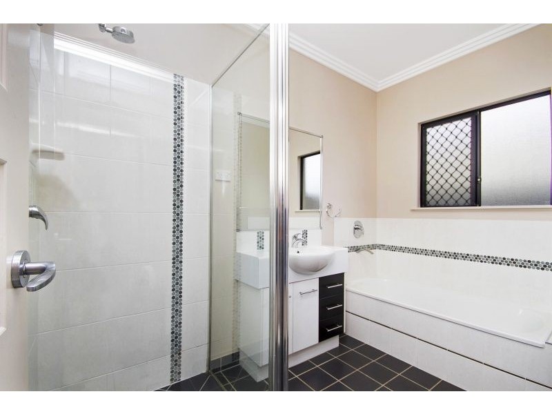 14 Genesta Court, Bushland Beach QLD 4818