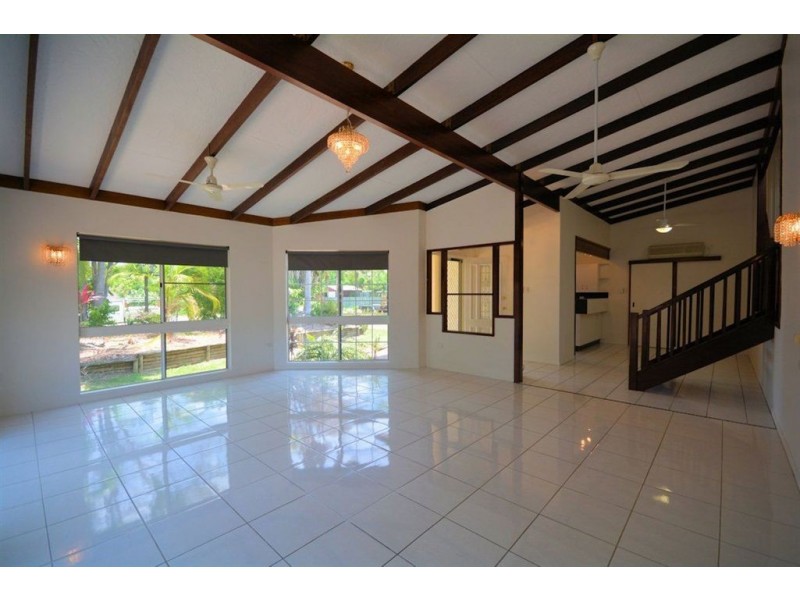 71 Marina Drive, Bushland Beach QLD 4818