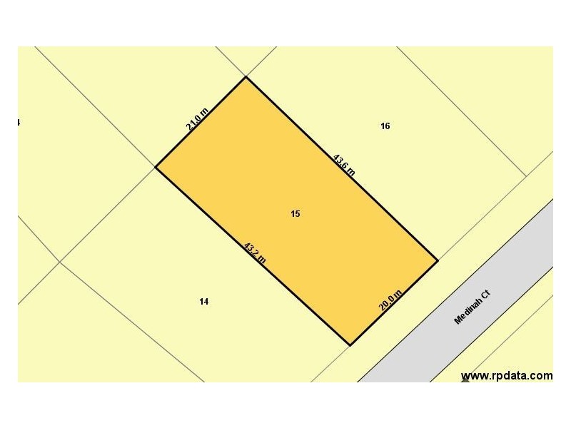 15 Medinah Court, Balgal Beach QLD 4816